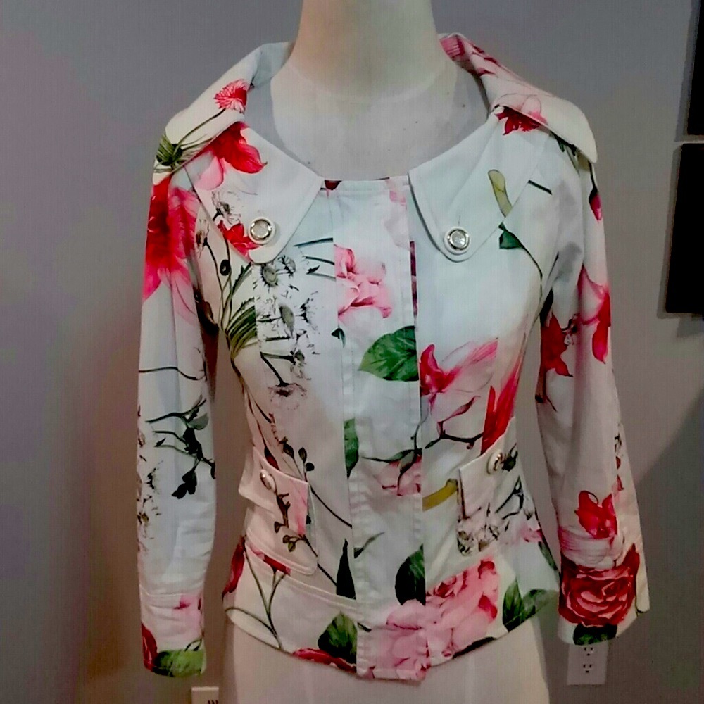 *D&G Dolce Gabbana* Vintage Floral Blazer Small